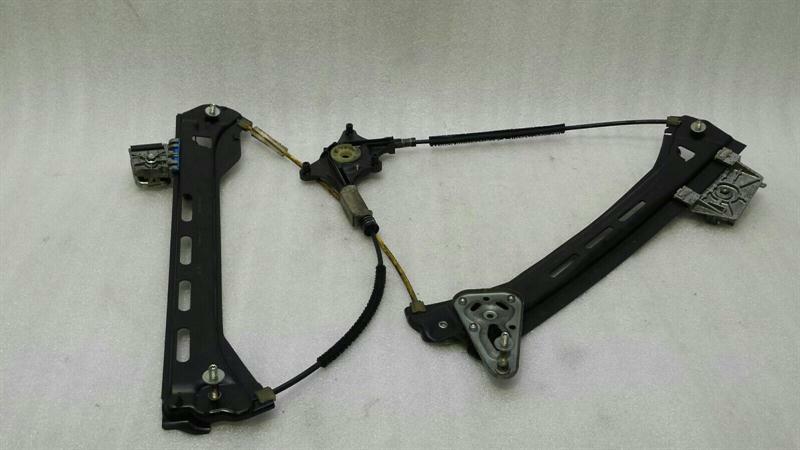 Mercedes CLS W218 Right Front Door Winder A2187200479 Window Regulator Front Right.