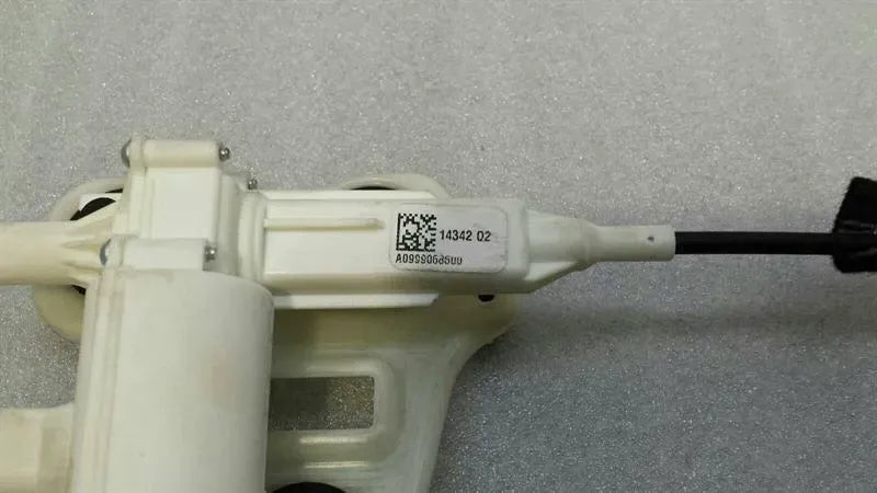 Mercedes C Class W205 Boot Lock A0999068500 Tailgate Lock Motor