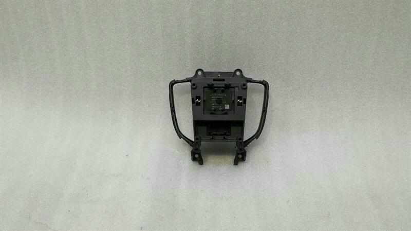 Mercedes C Class W205 Navigation Controller A2059009014 Sat Nav Switch Switch