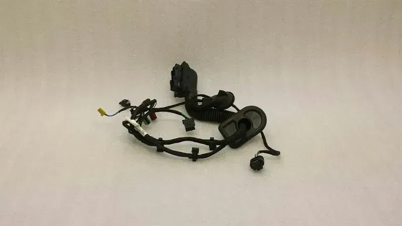 Mercedes C Class W205 FLH Door Loom A2055408406 Door Wiring Harness Front Left