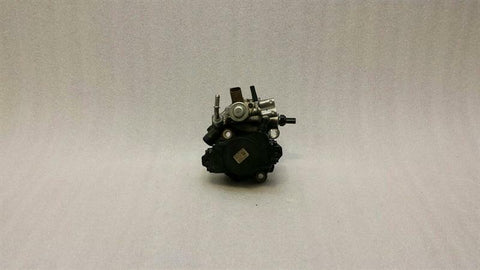 Mercedes W205 Fuel Pump Mechanical A6510703301 Fuel Pump OM651 Diesel