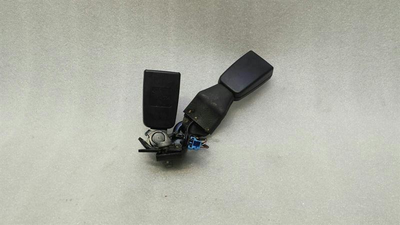 Mercedes C Class W205 Right Belt Buckle A2058600469 Belt Buckle Re