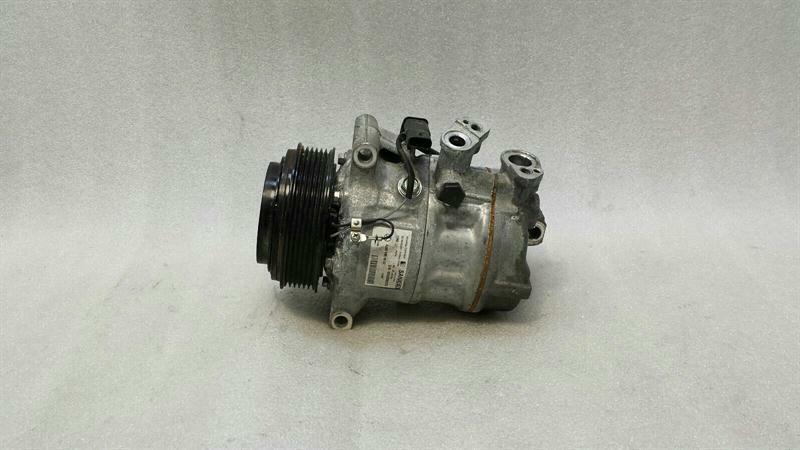 Mercedes C Class W205 A/C Compressor A0008303002 Air Conditioning Compressor