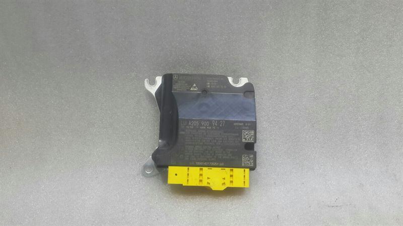 Mercedes C Class W205 Safety Module ECU A2059009427 Air Control Unit SRS.