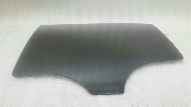 Mercedes C Class W205 Left Rear Door Glass A2057350510 Rear Left Door Window
