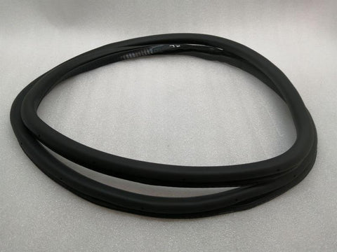 ROLLS ROYCE GHOST SERIES II 2 Door Seal 51727200325 Door Seals REAR R=L