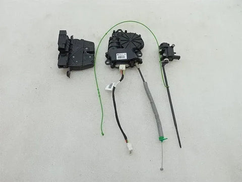 Rolls Royce Wraith RR5 Coupe Boot Lock 720395009 Tailgate Lock