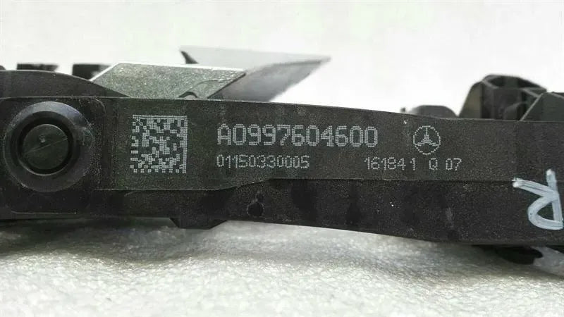Mercedes C Class W205 FRH Door Inner Handle A0997604600 Interior Door Handle