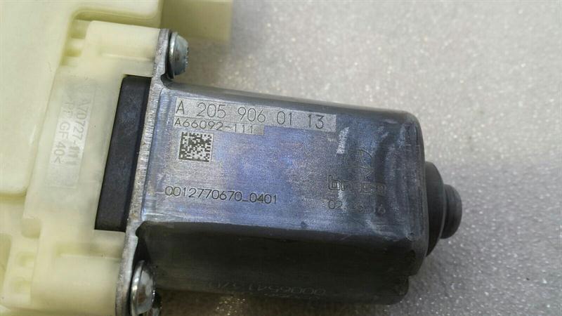 Mercedes C Class W205 Door Window Motor A2059060113 Window Regulator Motor Front RE