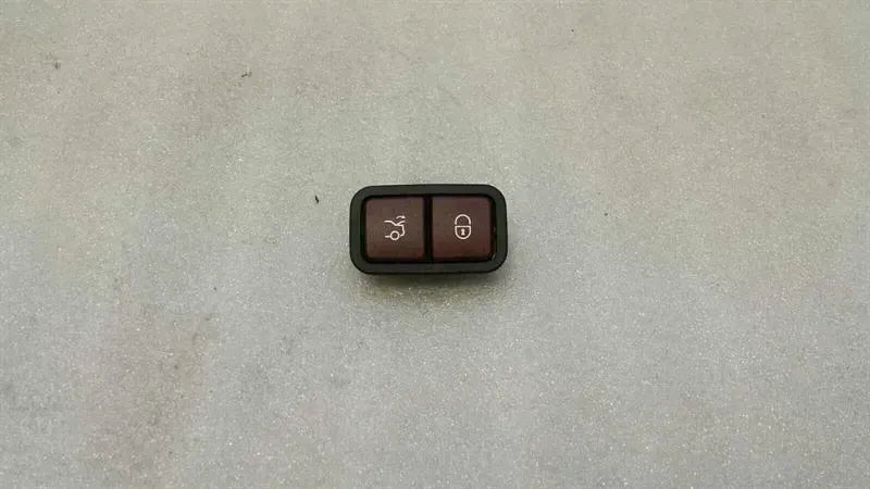 Mercedes C Class W205 Boot Switch A2208211479 Tailgate Switch