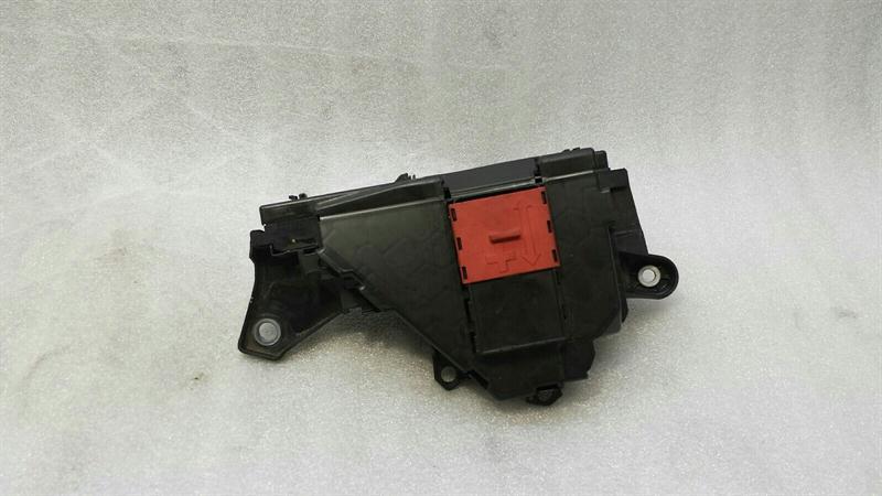 Mercedes C Class W205 Fuse Box A2055402250 Fuse Box C220