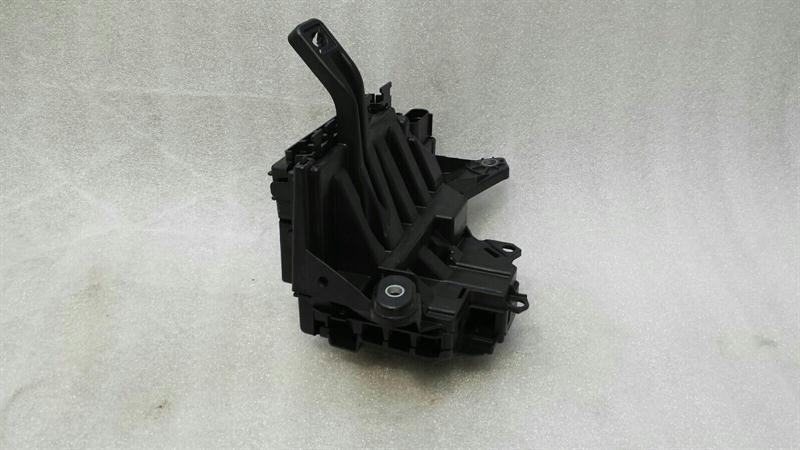 Mercedes C Class W205 Fuse Box A2055402250 Fuse Box C220