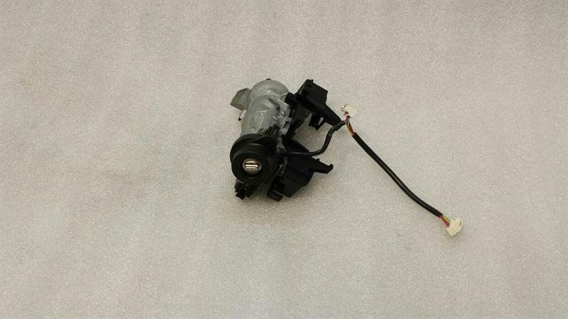 Volkswagen Golf GTD 5G Steering Lock 5Q0905865 Steering Column Lock Key