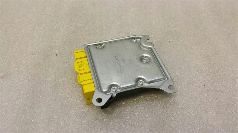 Mercedes C Class W205 Safety Module ECU A2059008618 Air Control Unit SRS