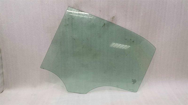 Mercedes C Class W205 Left Rear Door Glass A2057350010 Rear Left Door Window