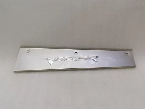 Dodge Viper SRT-10 8.3 Right Door Sill 82208805AC Right Door Sill Trim Right