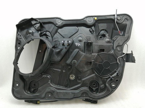 Jeep Grand Cherokee Mk4 Right Front Door Winder 68231062AE Front Window Regulator