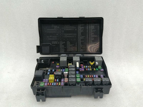 JEEP GRAND CHEROKEE WK2 MK4 front fuse box 68253442AB fuse box front