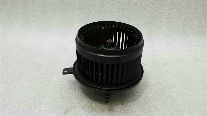 DODGE CHARGER LX LD Heater Blower 68037308AA Motor Heater Fan