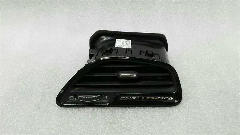 DODGE CHALLENGER SRT Air Vent 05176063XX Vent Nozzle Vent Grille Right