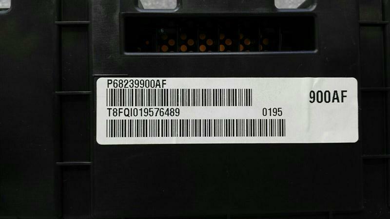 DODGE CHALLENGER SRT Speedometer 68239900AF Instrument Cluster 15-19 SRT8 6.4 AT