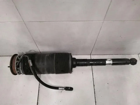 Mercedes S63 AMG W221 Shock Absorber Rear A2213204713 Shock Absorber Rear L M156