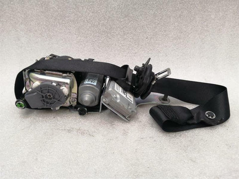 Mercedes C Left W204 front seat belt A2048602586 seat belt front belt left