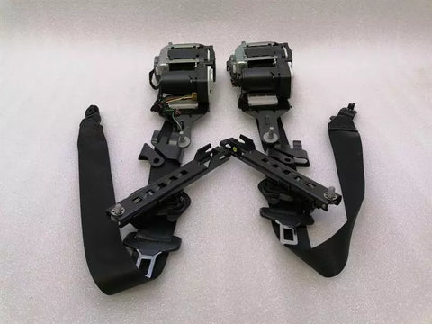 Mercedes C W204 front seatbelt set A2048601785 seat belt front set