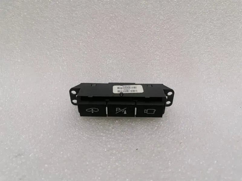 Ferrari GTC4 Lusso F151M Switch 319568 Switch Camera Lift System C