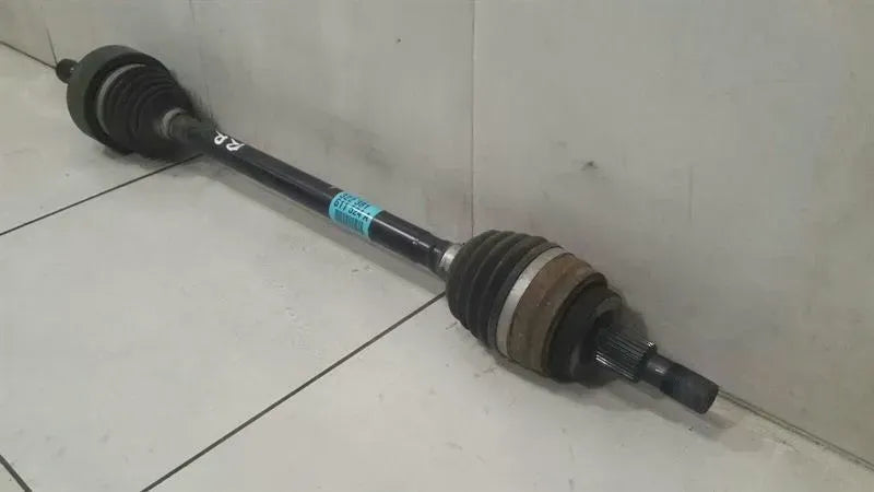 Mercedes R63 AMG W251 Drive Shaft Rear RE A2513500810 Rear Right Drive Shaft