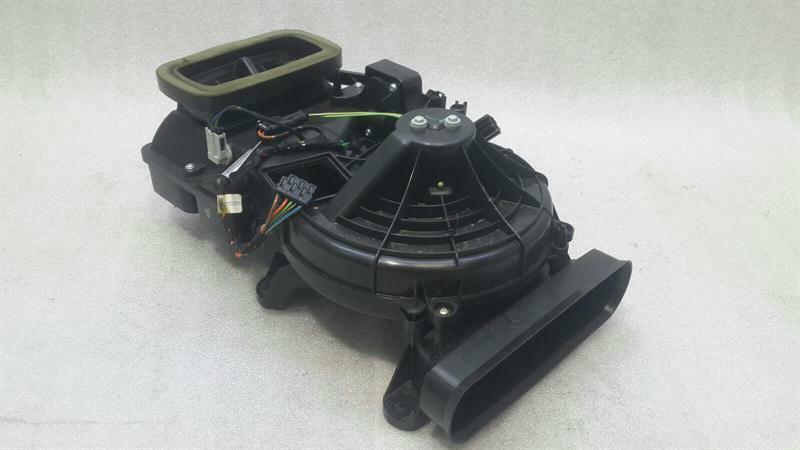 Mercedes R Class W251 Rear Heater Blower A2518300008 Motor Heater Fan