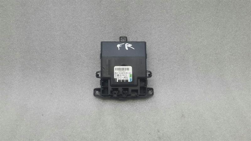 Mercedes R Class W251 Door Control Unit Front RE A1648200485 Front Door Module.