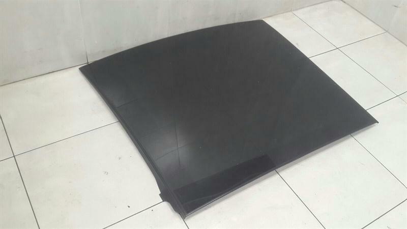 Mercedes R Class W251 front panoramic glass A2517800121 panoramic roof glass front