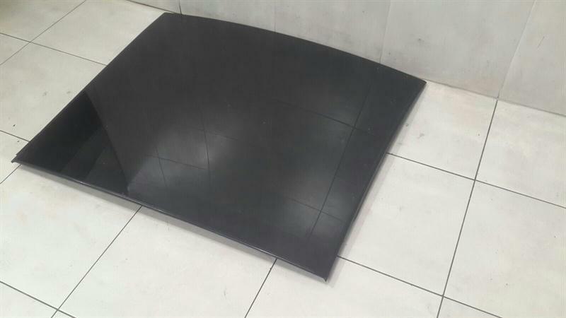 Mercedes R Class W251 front panoramic glass A2517800121 panoramic roof glass front