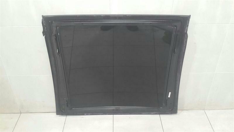 Mercedes R Class W251 front panoramic glass A2517800121 panoramic roof glass front