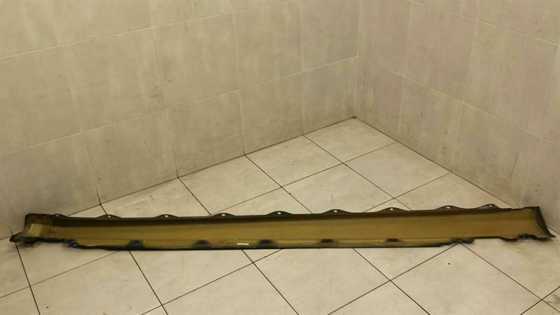 Mercedes R Class W251 AMG LWB LONG LONG side skirt A2516980454 side sills R