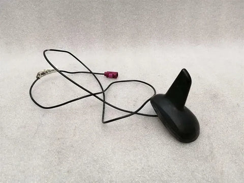 Mercedes C Class W204 Roof Antenna A2049050136 Antenna Roof GPS