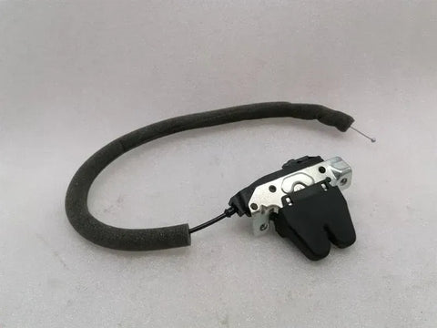 Mercedes C Class W204 boat lock A20437500185 tailgate lock