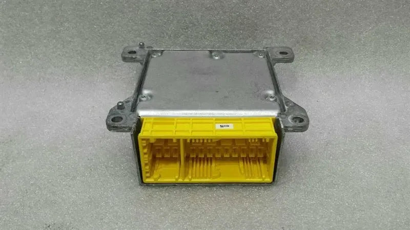 Mercedes C Class W204 Safety Module ECU A2049012704 Air Control Unit SRS