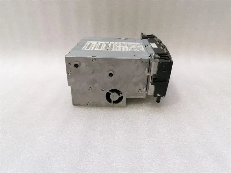 Mercedes C Class W204 CD player A2048703696 audio system controller faulty