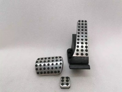 Mercedes C Class W204 Gas Pedal (Electrical) A2043000200 Accelerator Pedal