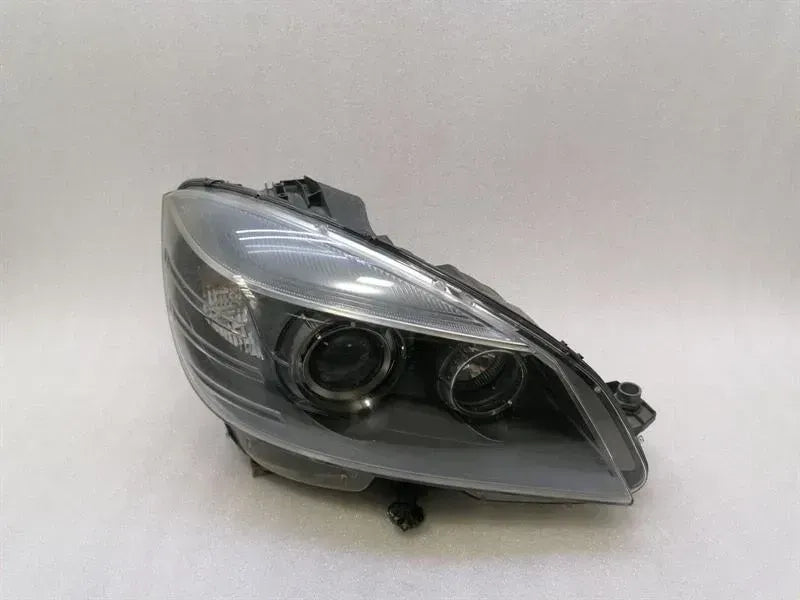 Mercedes C W204 Right Headlight A2048208061 Headlight Right C63 AMG 08-11