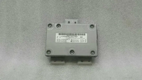 Mercedes C Class W204 Multimedia Interface Module A2049000300 iPod Control Unit