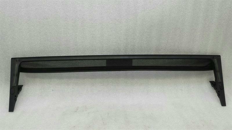 Mercedes W204 Wind Deflector A2077840070 COUPE Guide Part Sunroof Wind Deflector