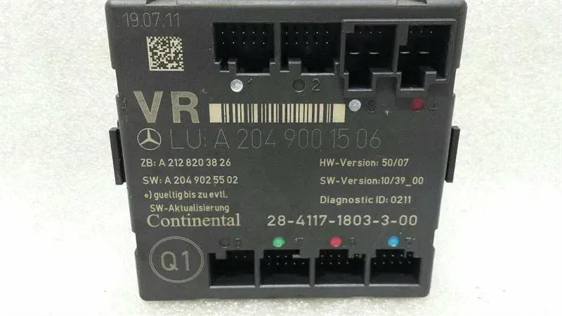 Mercedes C Class W204 Front Right Door Module A2049001506 ECU FRH