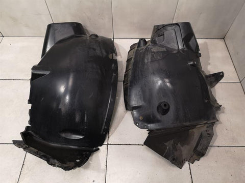 Mercedes C63 AMG W204 Front Left Arch plastic A2046906830 WHEEL RUN COVER