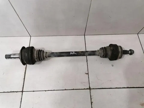 Mercedes C63 W204 Drive Shaft Rear Right A2043501610 Rear Right Drive Shaft