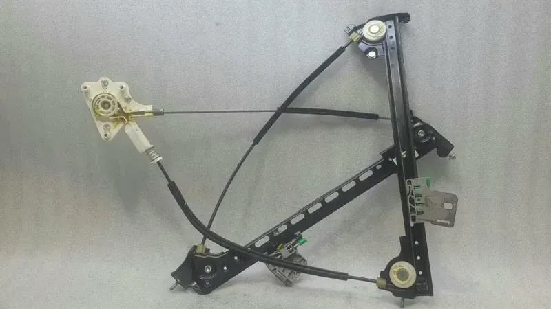 Mercedes CL63 W216 Right Front Door Winder A2167200446 Window Regulator Front Right