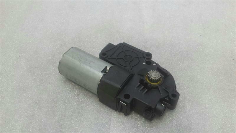 Mercedes CL W216 Sun Roof Engine A2168200042 Sunroof Motor Disc