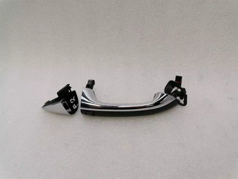 Mercedes ML W164 Right Door Handle A1647600470 Door Handle Right KEYLESS